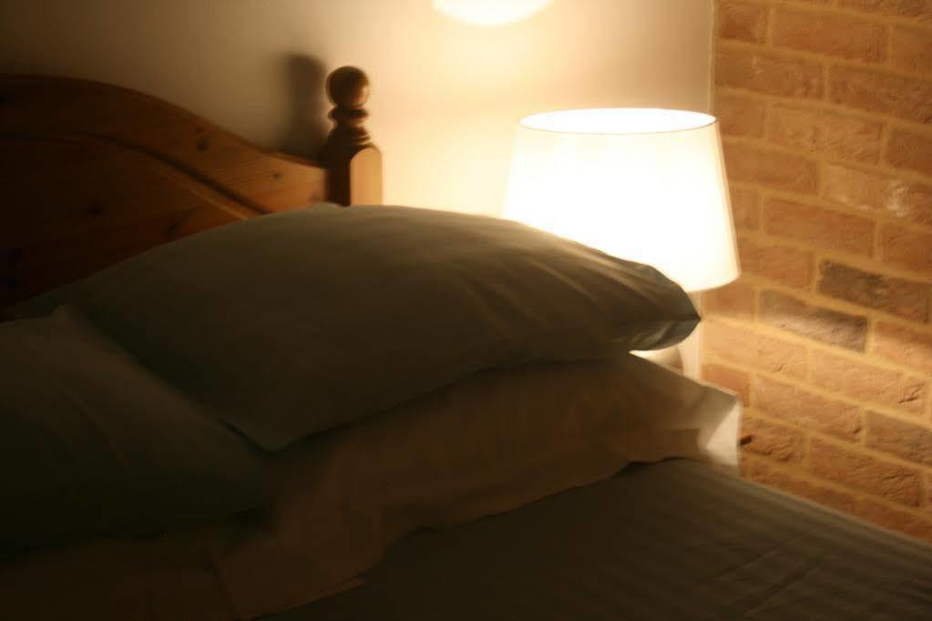 Appletree Cottages Милденхолл Экстерьер фото